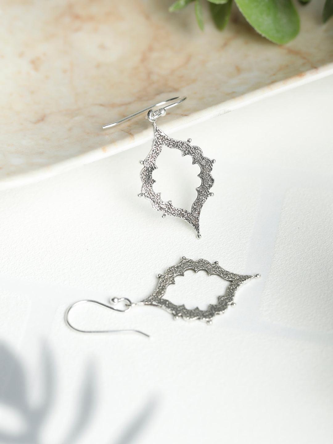 Women's Oxidised Silver Intricate Teardrop Earring - Priyaasi - Indiakreations