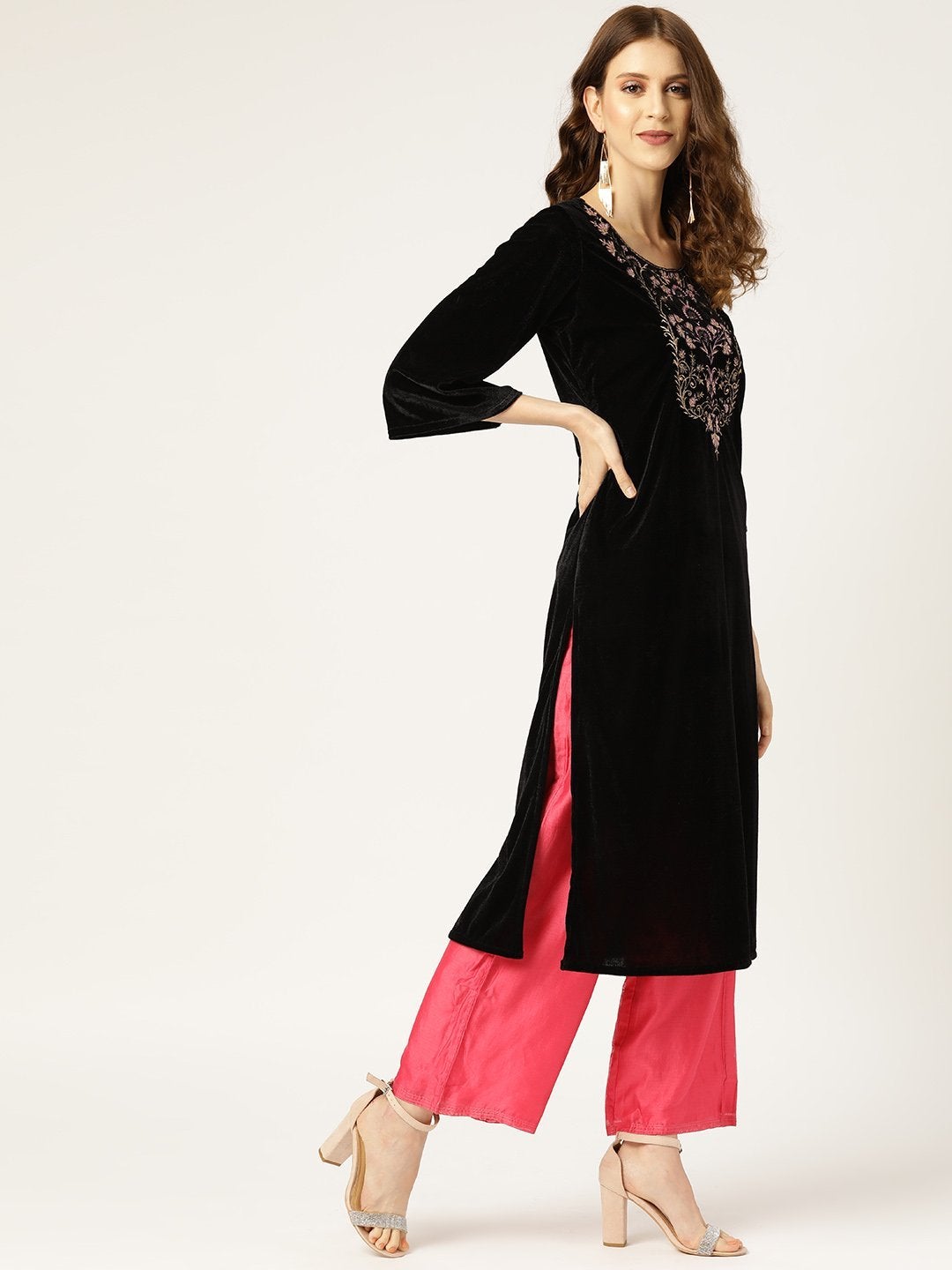 Women's Black Zari Floral Embroidery Velvet Kurta - SHAE - Indiakreations