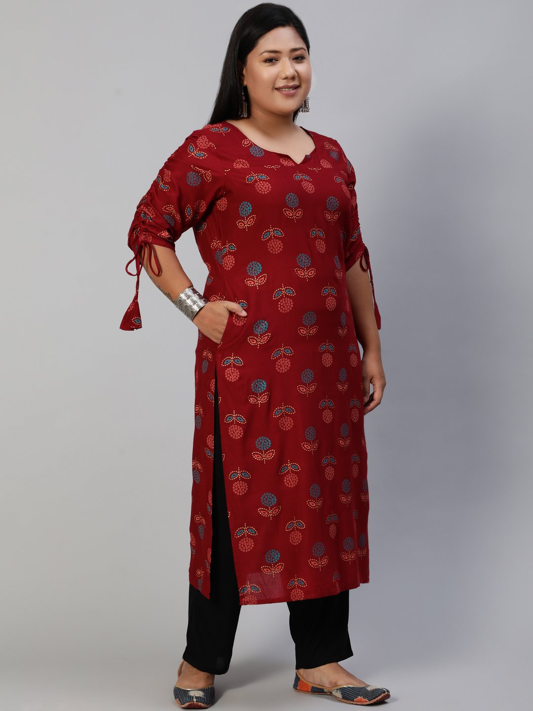 Women Maroon Printed Straight Kurta With Three Quarter Sleeves | NOZ2TOZ - Made In INDIA.