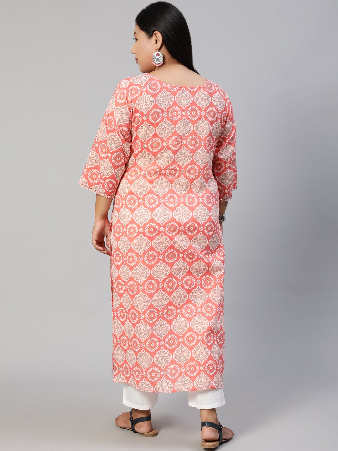 Women Pink Hand Work Printed Straight Kurta With Three Quarter Sleeves | NOZ2TOZ - Made In INDIA.