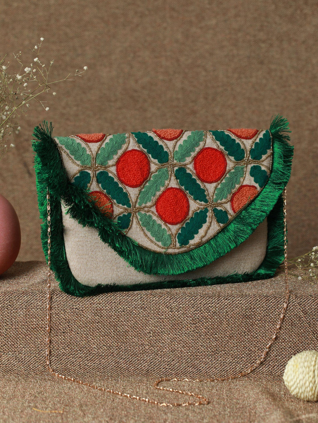 Women's Green Embroidered Sling Bag - Priyaasi - Indiakreations