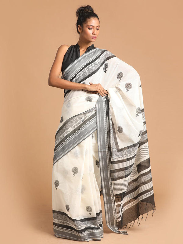 Women's Printed Pure Cotton Saree In Black - Indethnic - Indiakreations