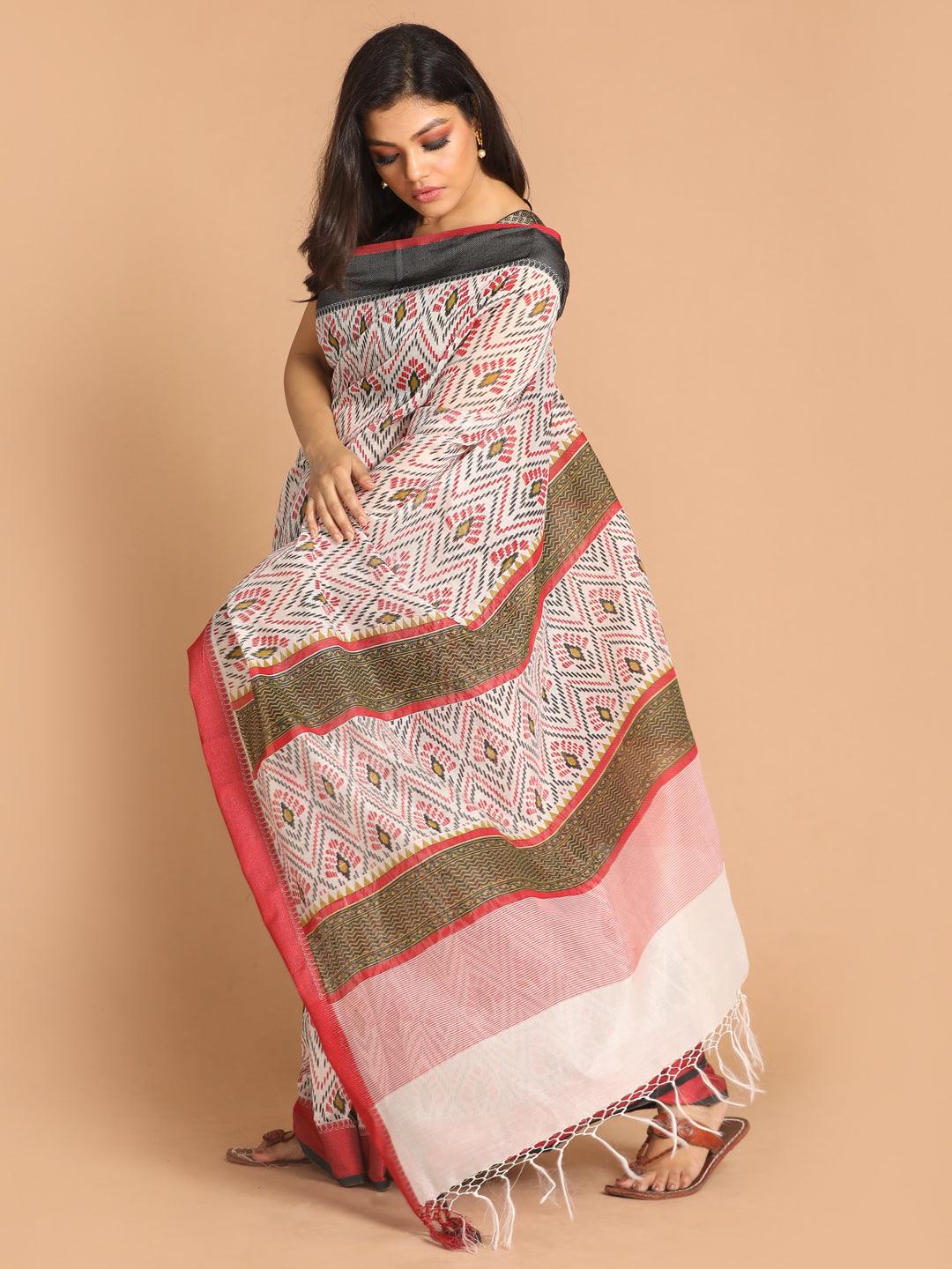 Women's Printed Cotton Blend Saree In Maroon - Indethnic - Indiakreations