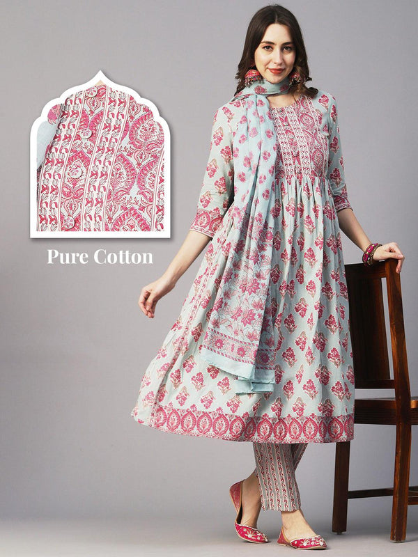 Floral Block Printed Zari Embroidered High Slit Kurta With Pants & Dupatta - Mint Green - Indiakreations