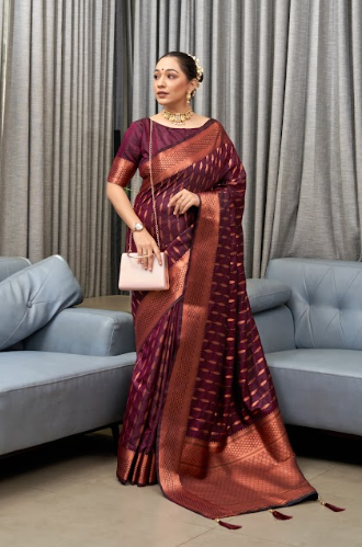 Women's Magenta Wine Banarasi Silk Copper Zari Woven Saree - TASARIKA