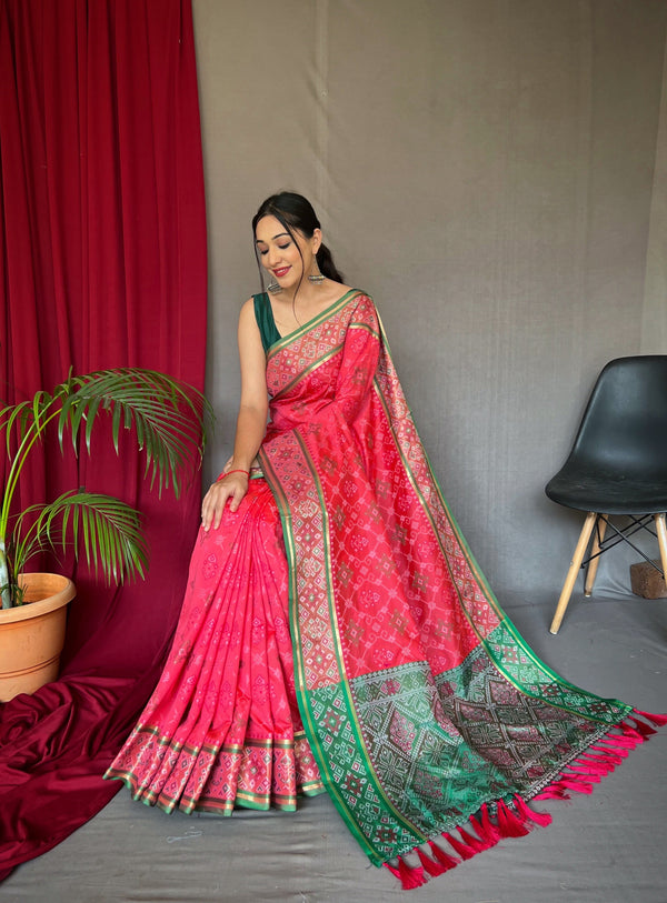 Women's Peach Color Rangeen Patola Silk Woven Saree Peach - TASARIKA