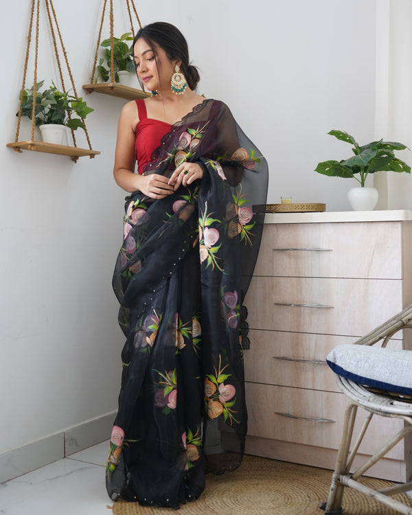 Women's Black Hand Paint Saree - VAMSEE