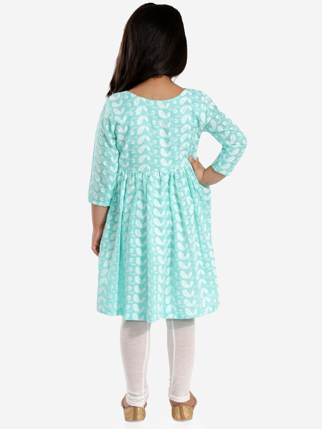 Boy's Green And White Kurta Pyjama Set & Girl's Chikankari Cotton Kurta And Leggings Set - Vastramay - Indiakreations