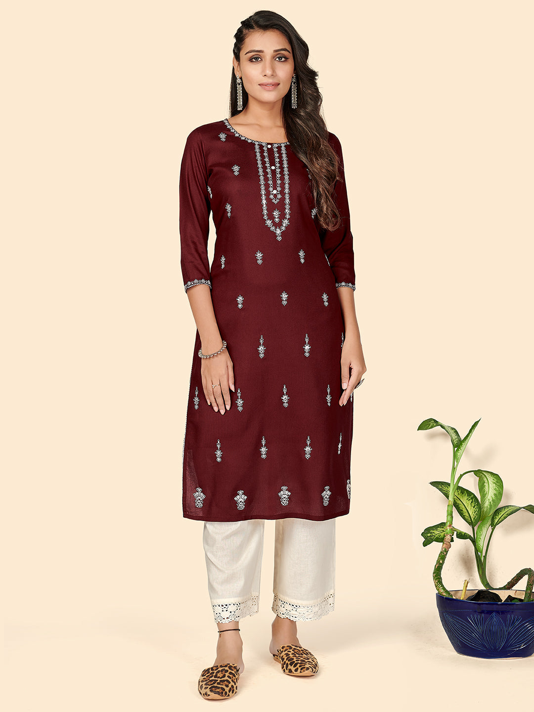 Women's Purple Embroidered Kurta By Vbuyz- (1Pc Set)