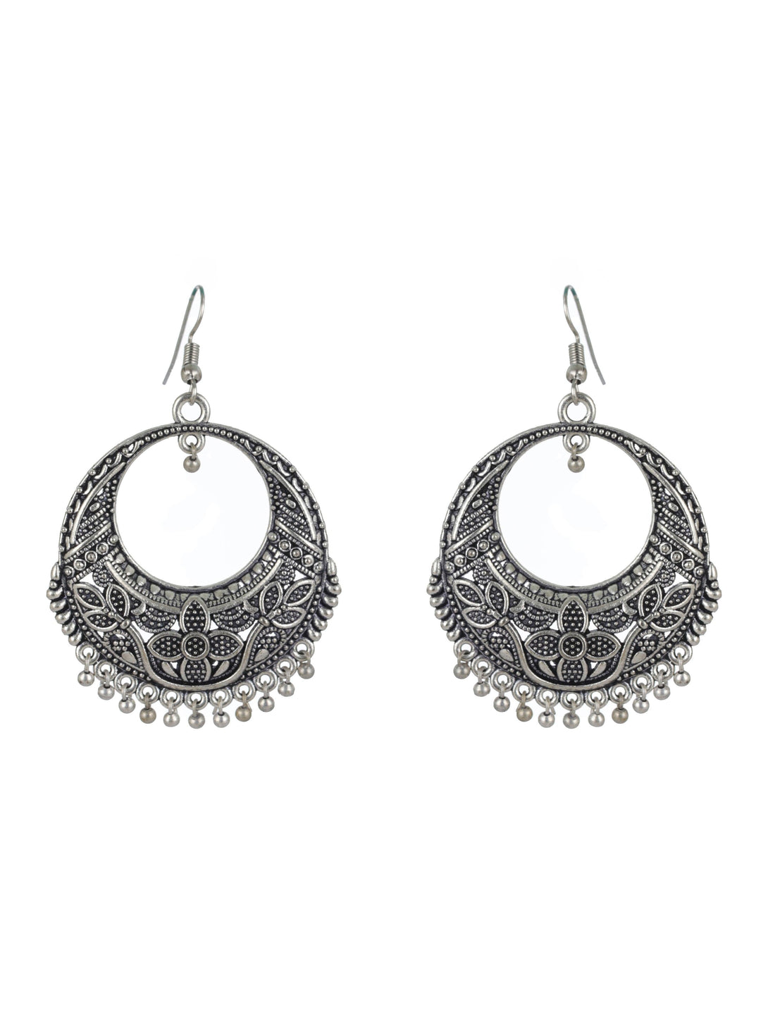 Women's Silver-Toned & German Silver-Plated & Oxidised Jewellery Set - Jazz And Sizzle - Indiakreations