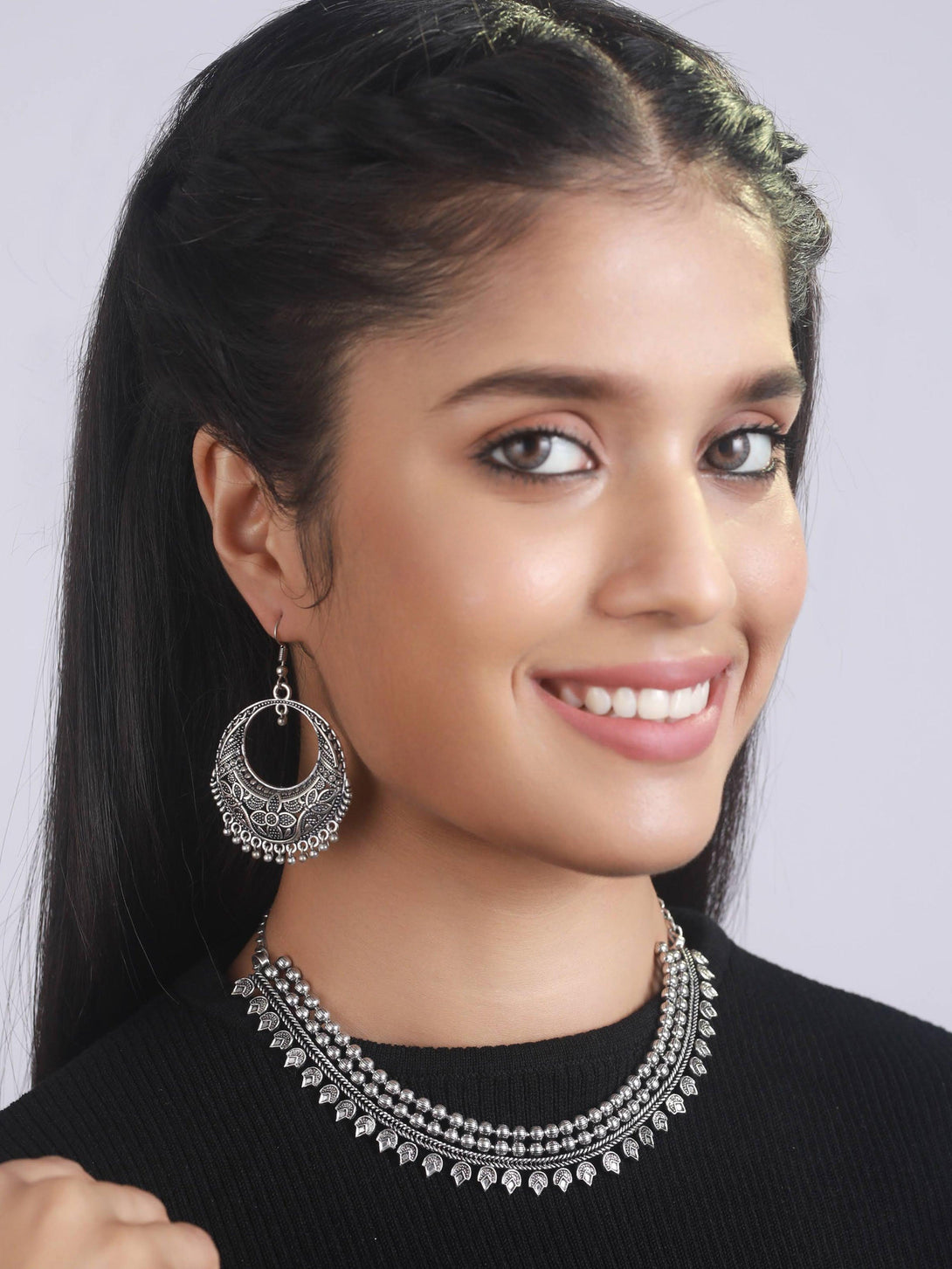 Women's Silver-Toned & German Silver-Plated & Oxidised Jewellery Set - Jazz And Sizzle - Indiakreations