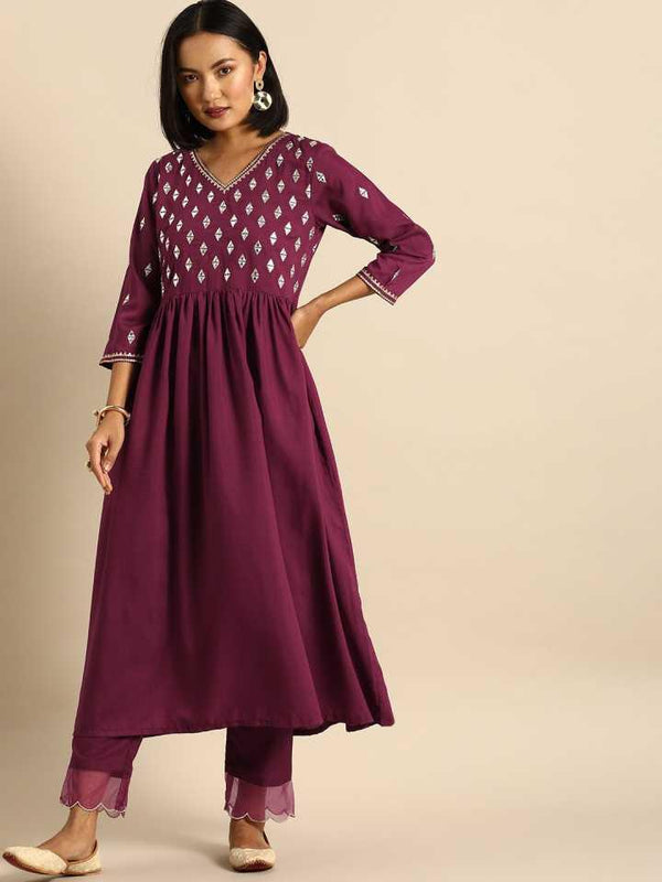 Purple Kurta and Pant Set Silk Blend - Indiakreations