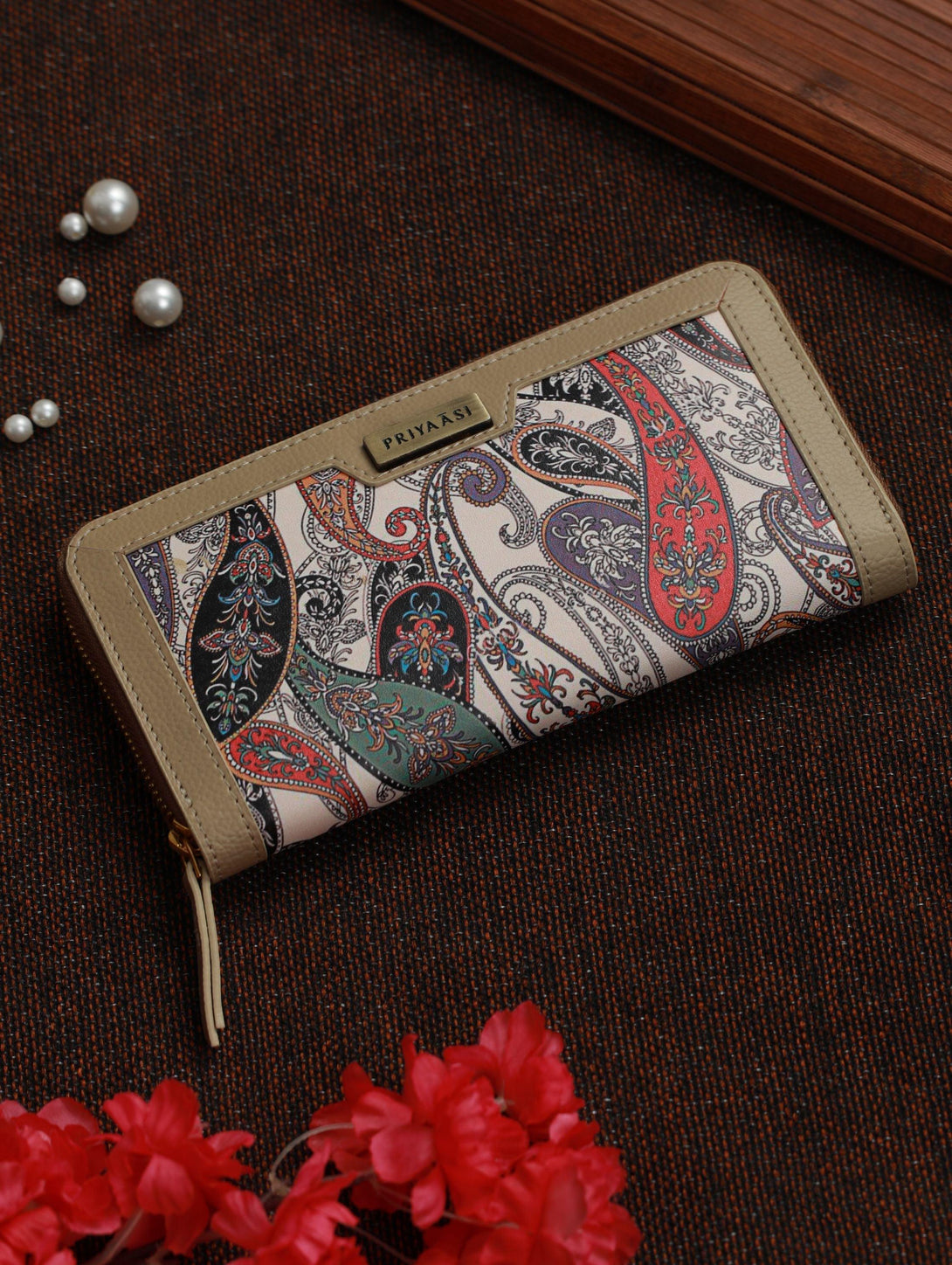 Women's Paisley Kalamkari Floral Chain Wallet - Priyaasi - Indiakreations