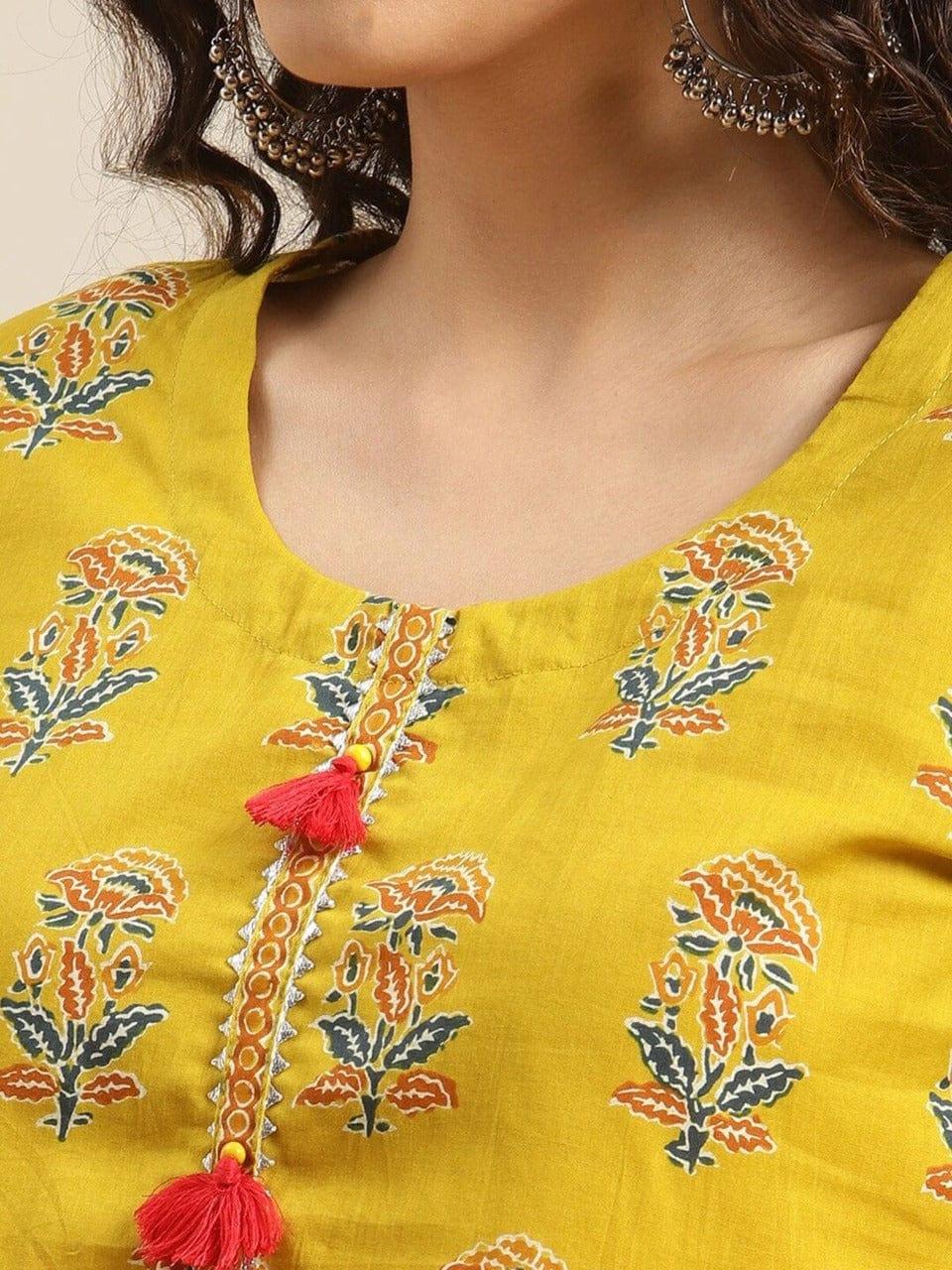 KSUT Women Yellow Geometric Printed Thread Work Kurta - Indiakreations