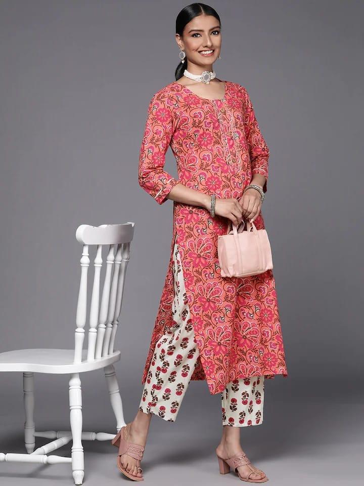 Varanga Women Peach-Coloured Pure Cotton Ethnic Motifs Printed Kurta with Trousers - Indiakreations