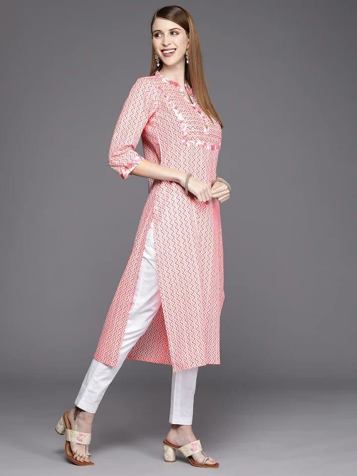 Varanga Women Pink Chevron Printed Pastels Kurta - Indiakreations