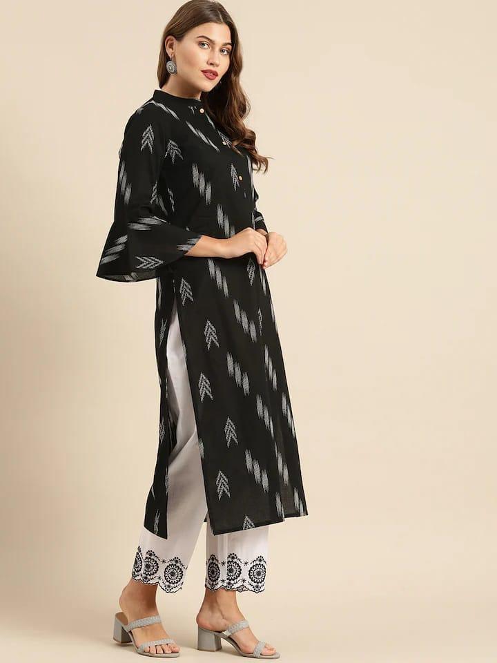 Varanga Women Black & White Geometric Printed Bell Sleeves Kurta - Indiakreations