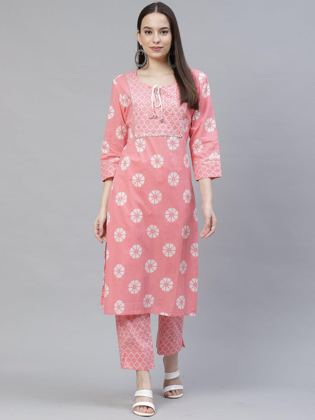 Women's pink and white printed floral kurta with trousers - Meeranshi - Indiakreations