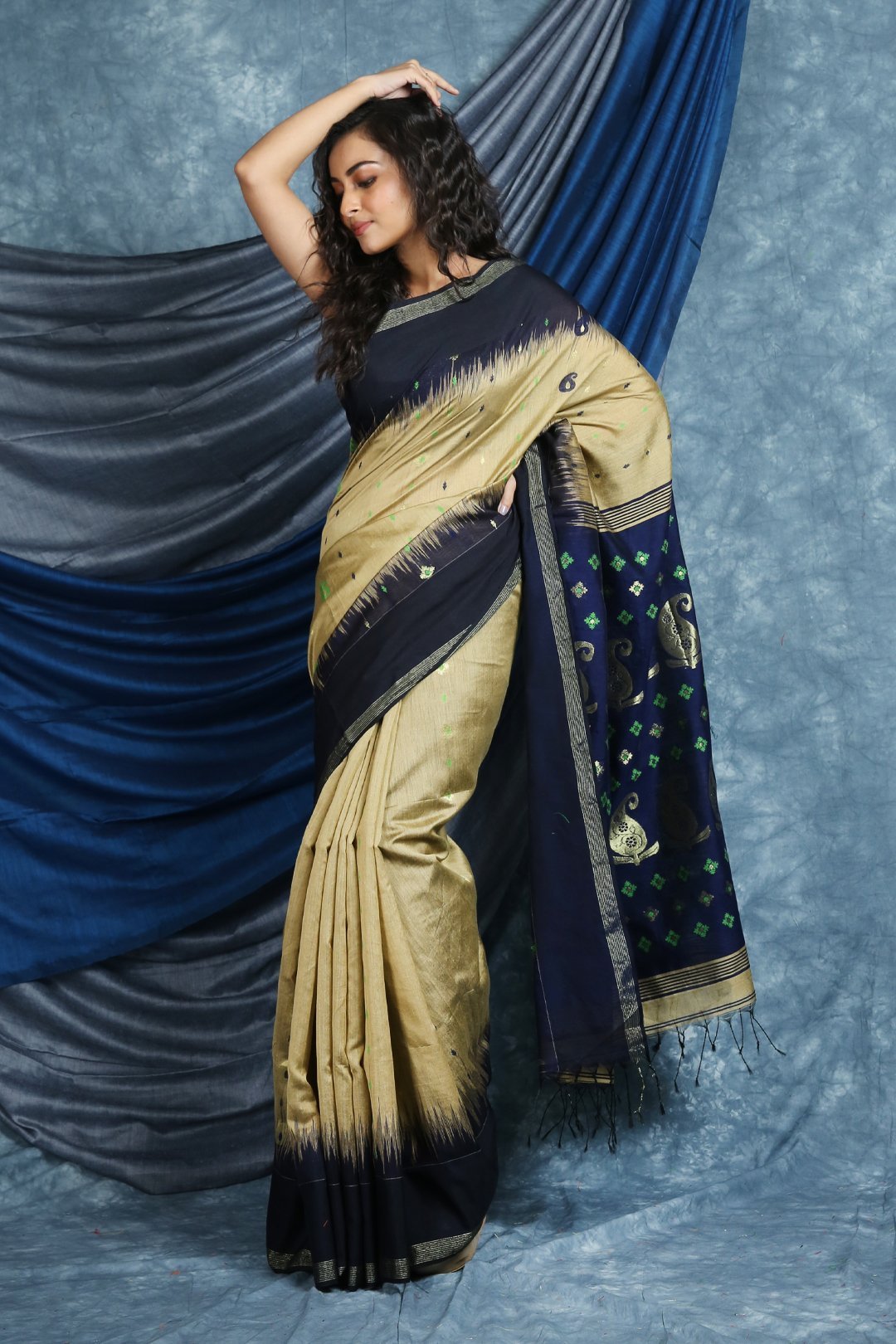 Women's Cotton Saree with Woven Pallu - Arhi