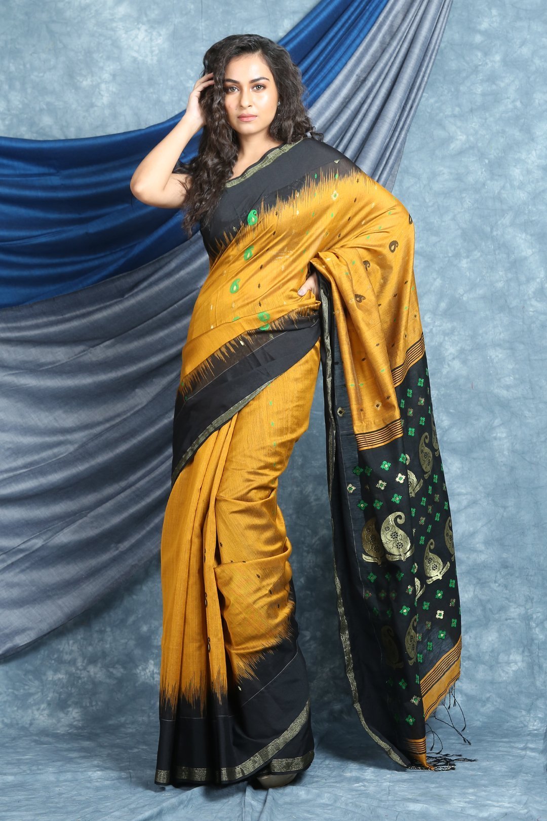 Women's Cotton Saree with Woven Pallu - Arhi