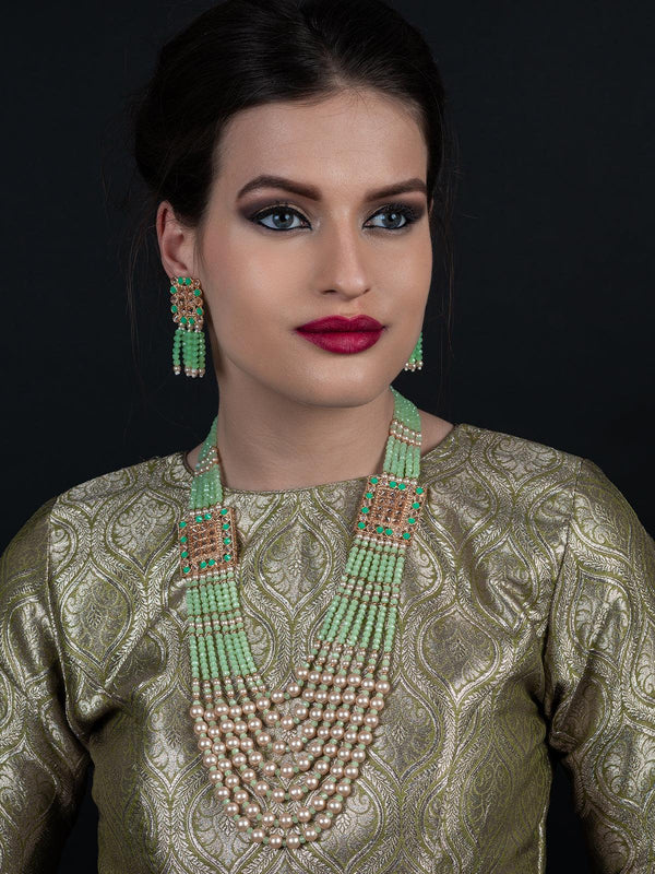 Women's Flaunting Green Beads And Pearl Necklace - Odette