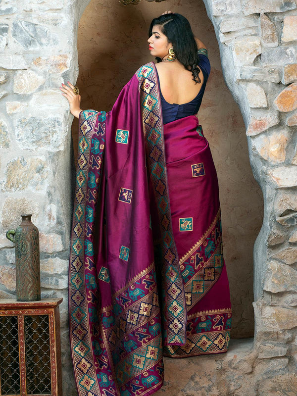 Women's Gorgeous Woven Purple Patola Silk Saree - Odette