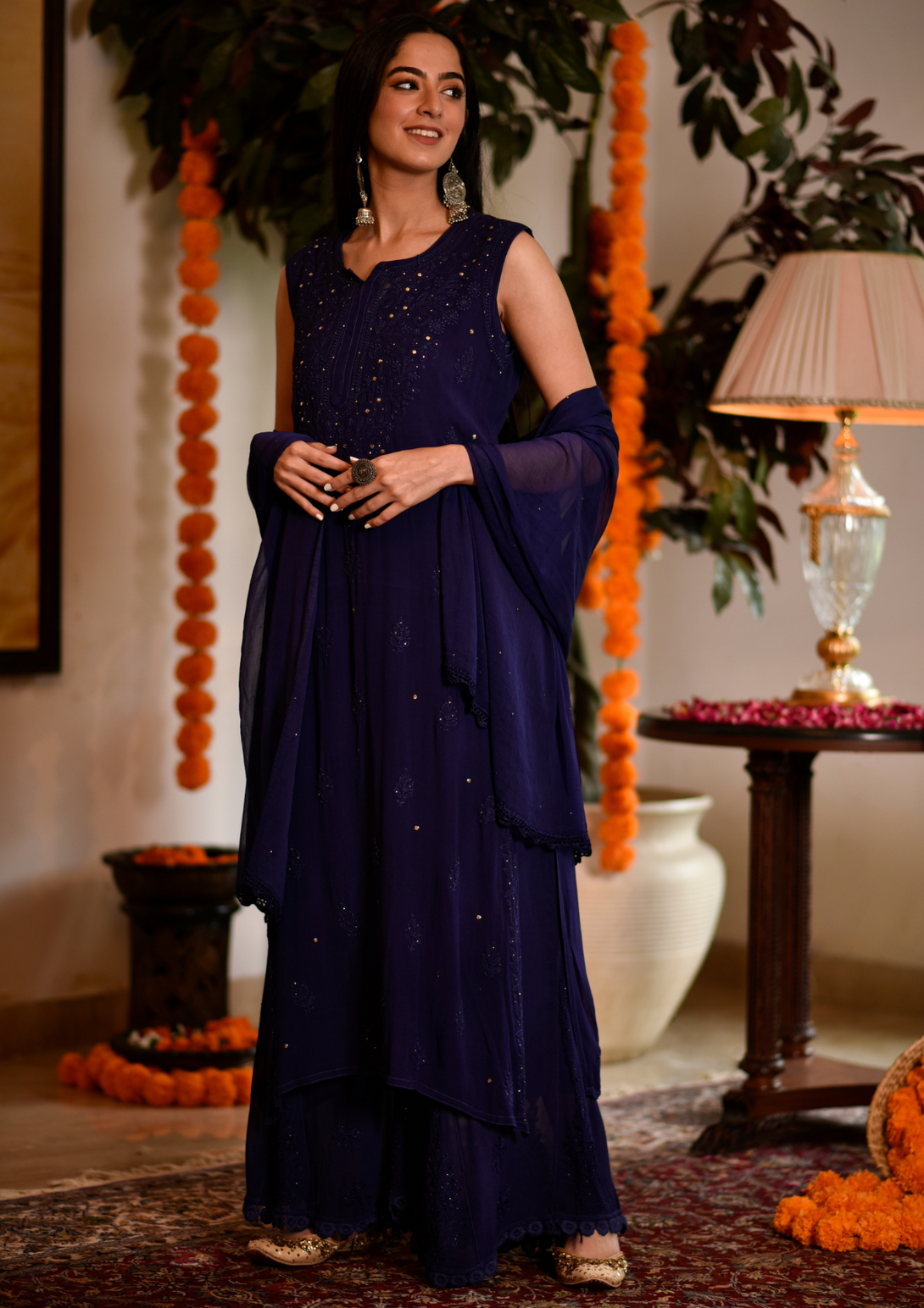 Sultana Georgette Sleeveless Straight Kurta Set in Navy Blue colour