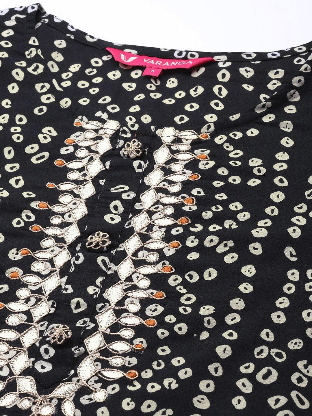 Black printed cotton kurta wity embroidered yoke - Indiakreations