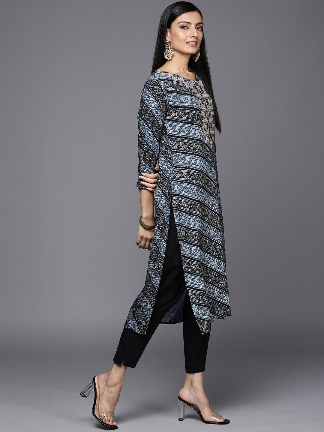 Blue bandhani printed kurta with embroidered yoke - Indiakreations