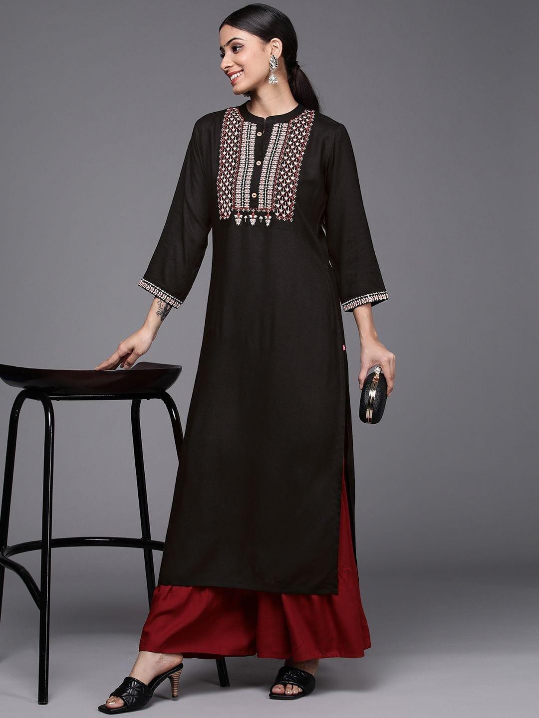 Women Black & Off White Ethnic Motifs Embroidered Yoke Design Kurta - Indiakreations