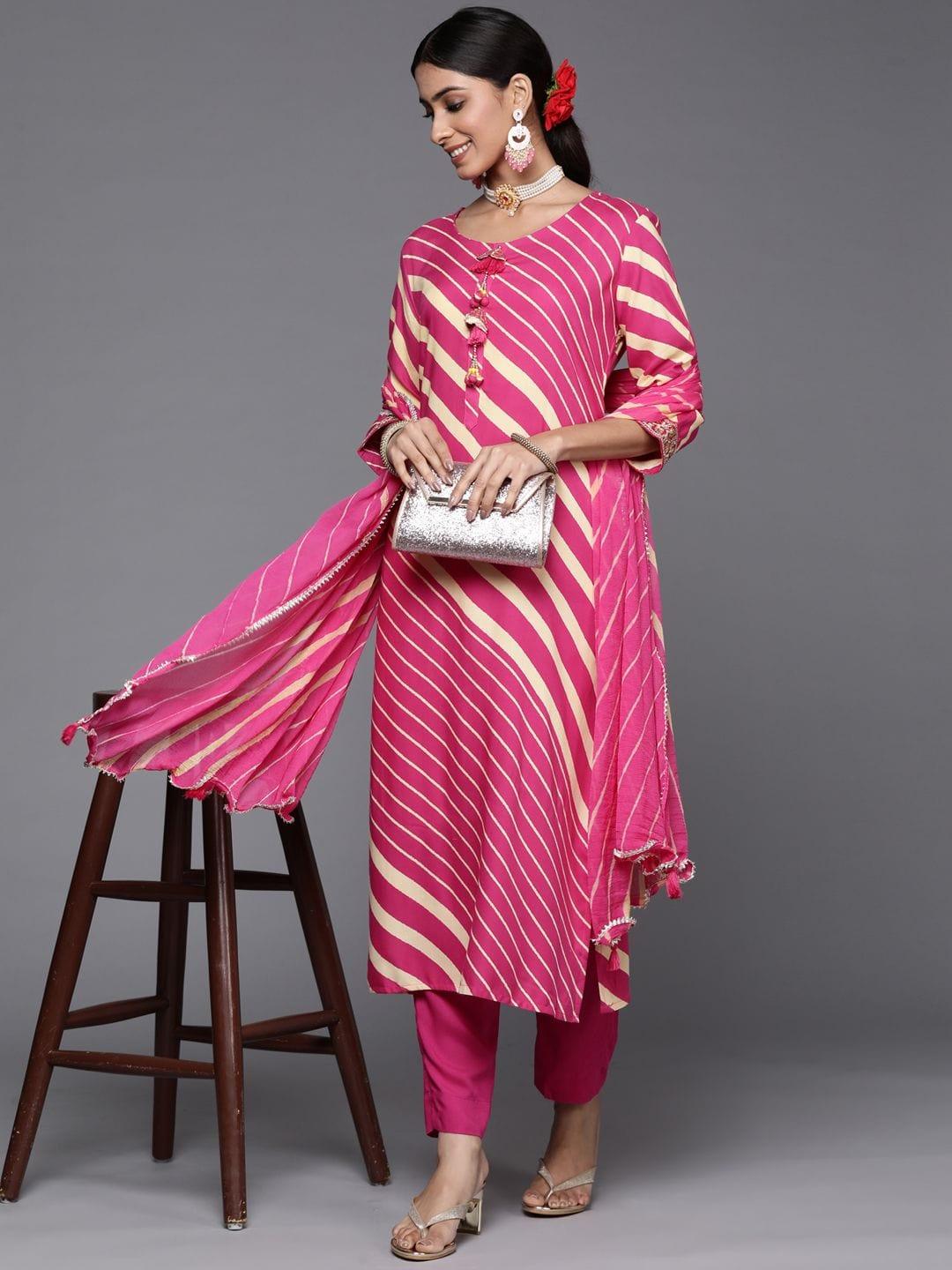 Varanga fuchsia leheriya print kurta with straight pant and leheriya chiffon dupatta - Indiakreations