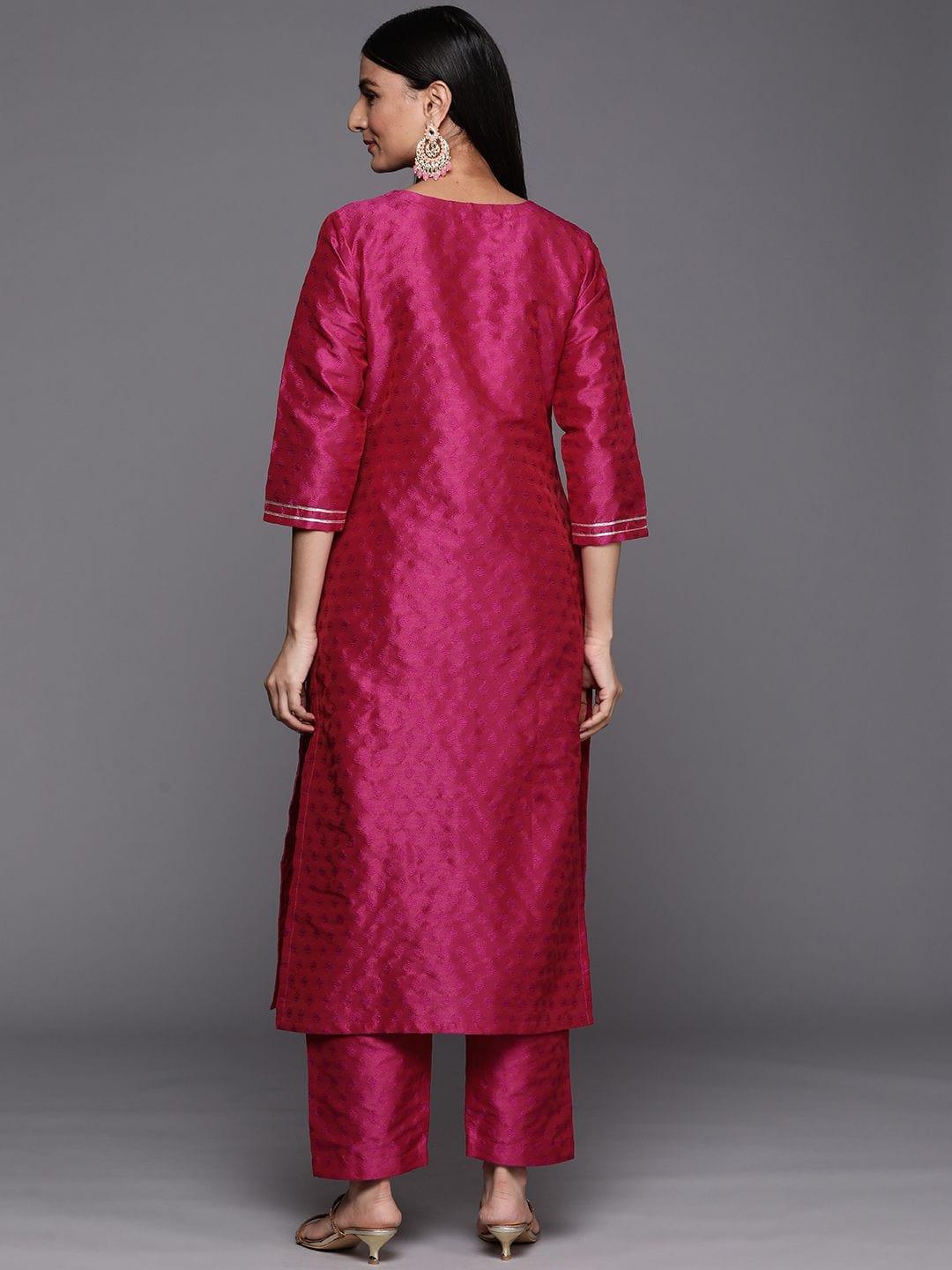 Varanga pink embroidered kurta paired with straight bottom - Indiakreations