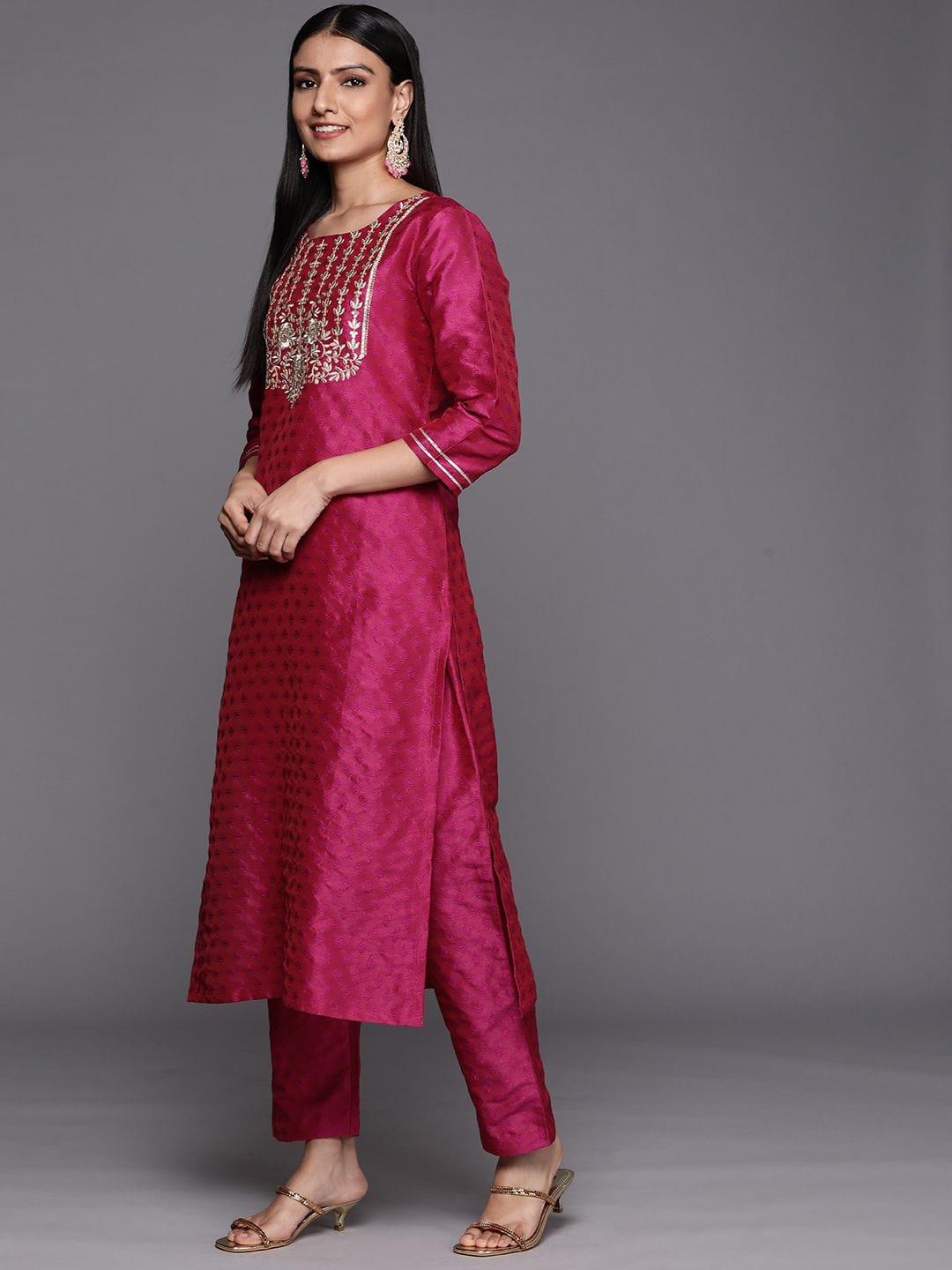 Varanga pink embroidered kurta paired with straight bottom - Indiakreations