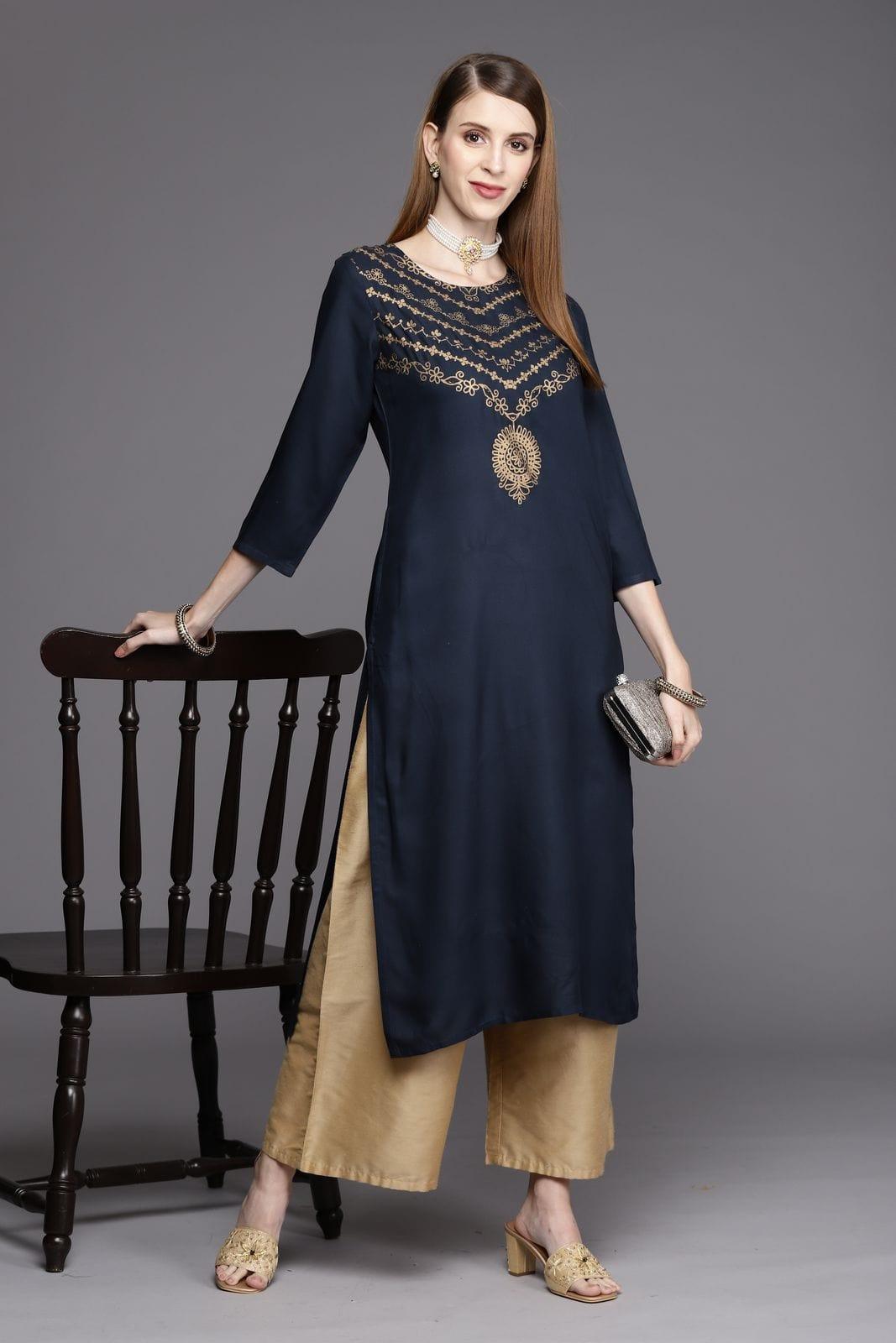 women blue placement printed straight kurta - Indiakreations