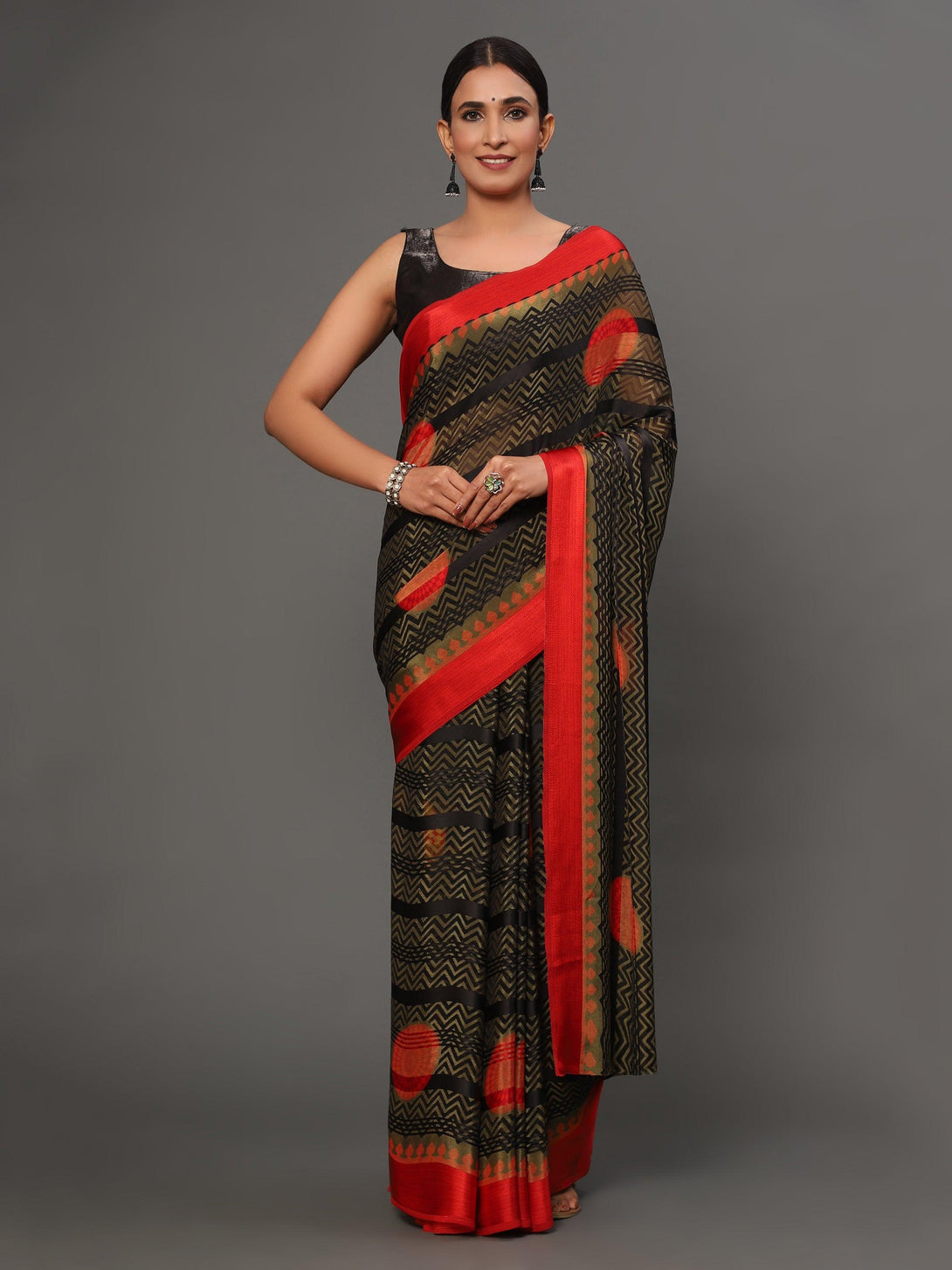 Women's Black Color Beautiful Ethnic Wear Printed Saree - AAISHREE - Indiakreations