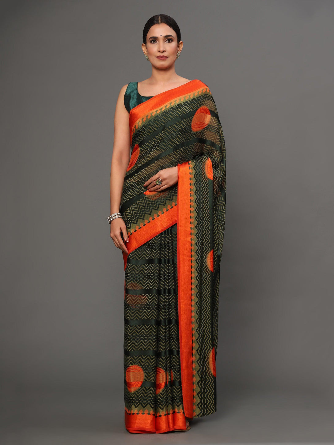 Women's Green Color Beautiful Ethnic Wear Printed Saree - AAISHREE - Indiakreations