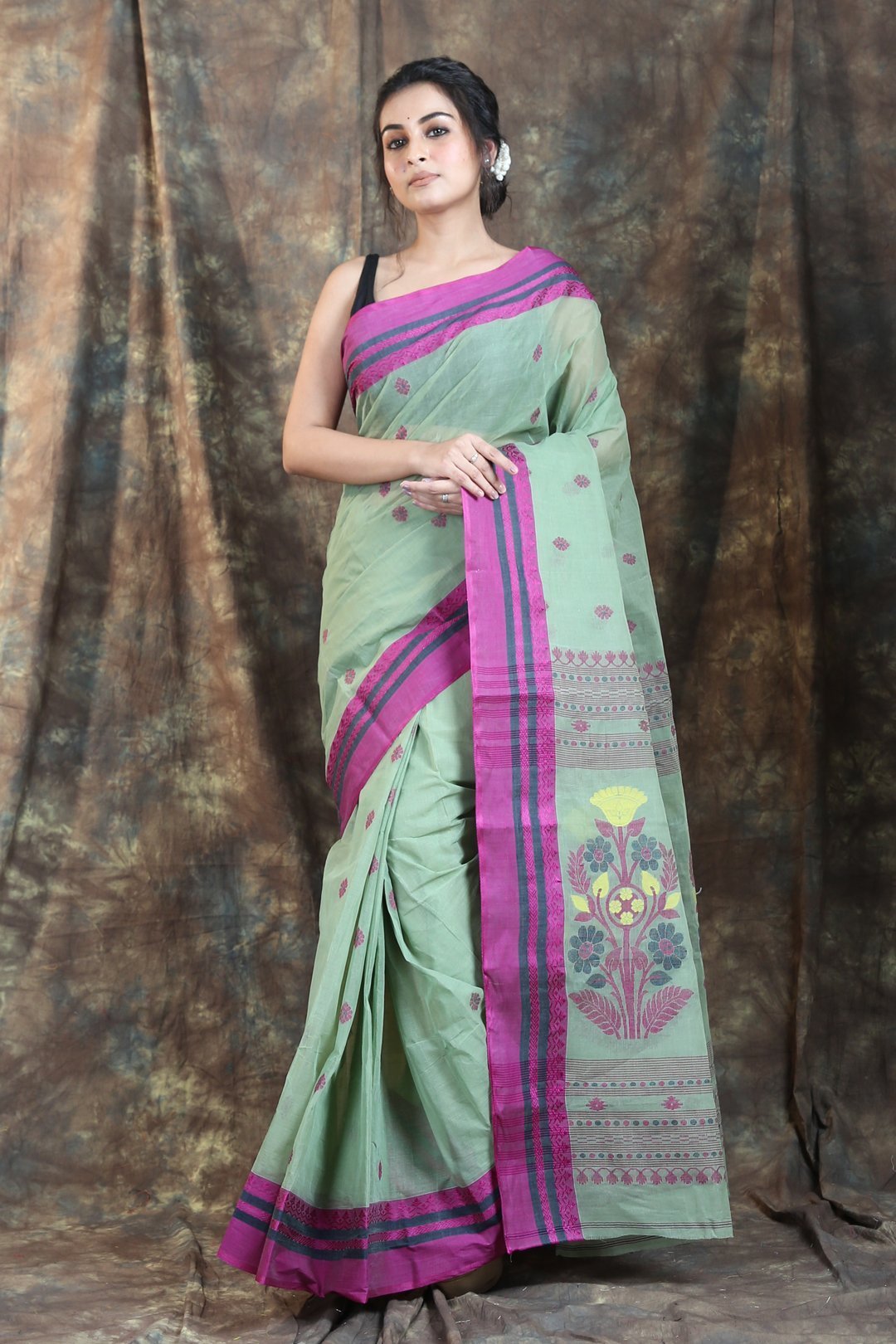 Women's Handwoven Cotton Tant Saree - Arhi