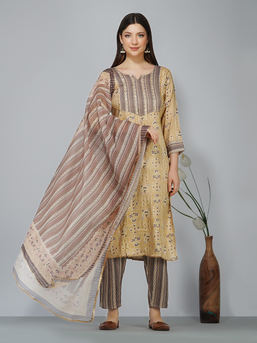 Women's Viscose Rayon Kurta Pant And Dupatta Set - Noz2Toz